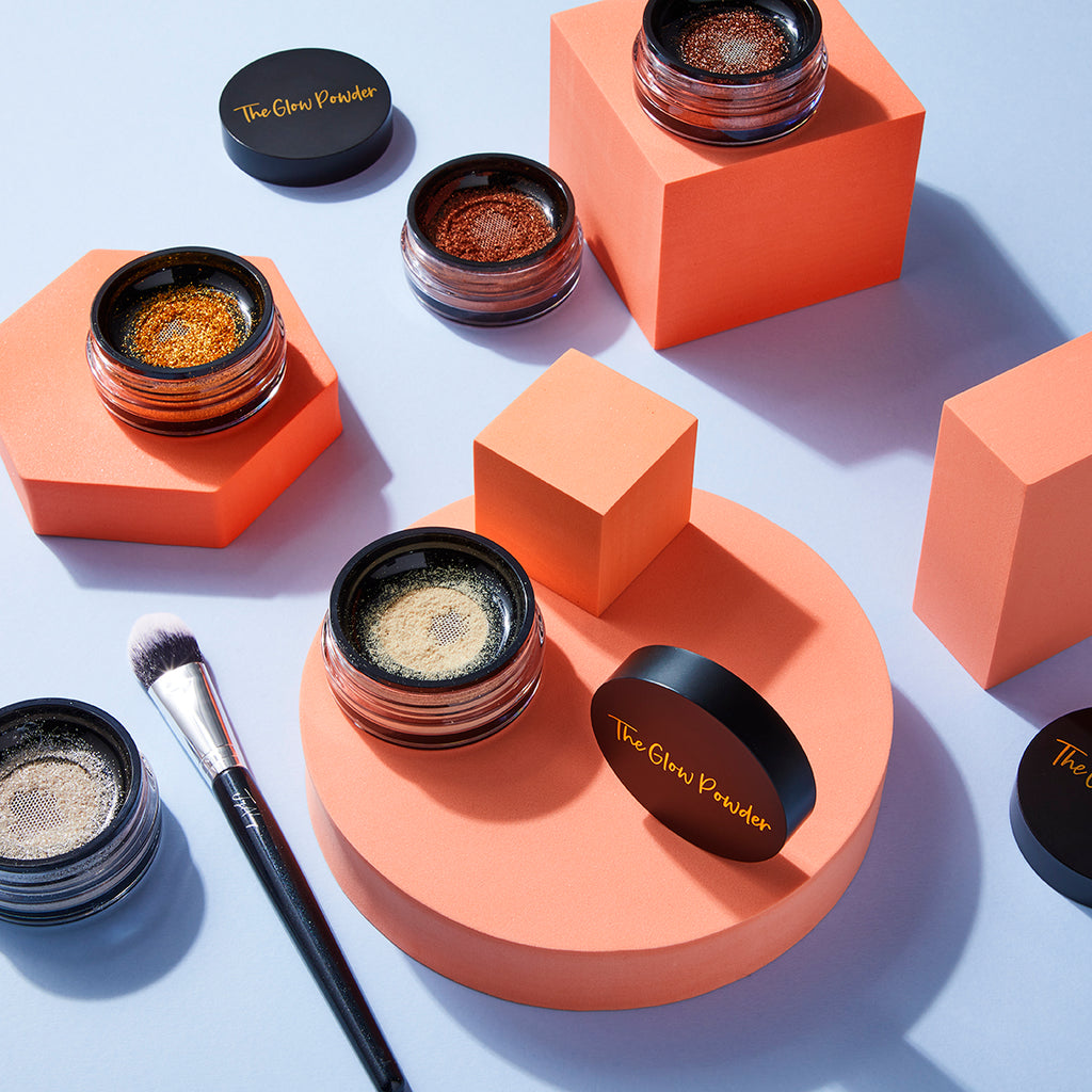 ByJoyAdenuga face and body Shimmer powder 